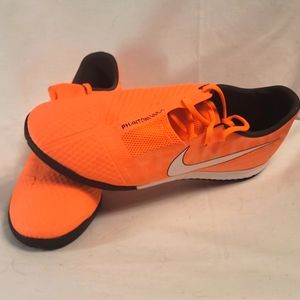 Nike Phantom Venom orange